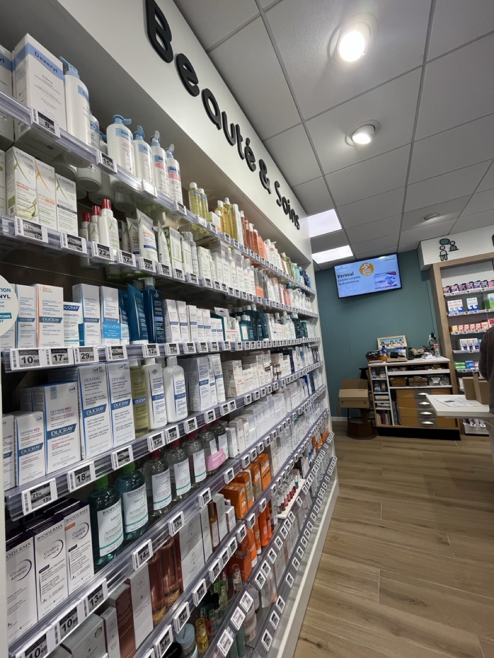 pharmacie-du-centre-ballainvilliers8